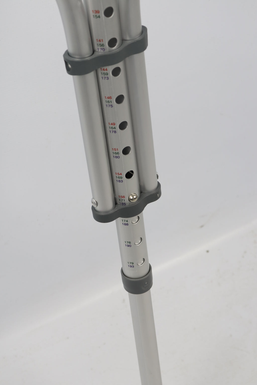 Muleta Axilar mod-D7 Dellamed (par)
