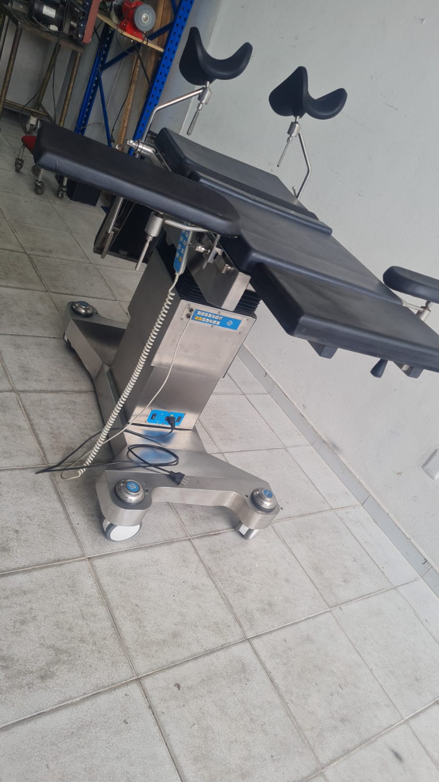 Mesa Cirúrgica Elétrica Barrfab Mod-683